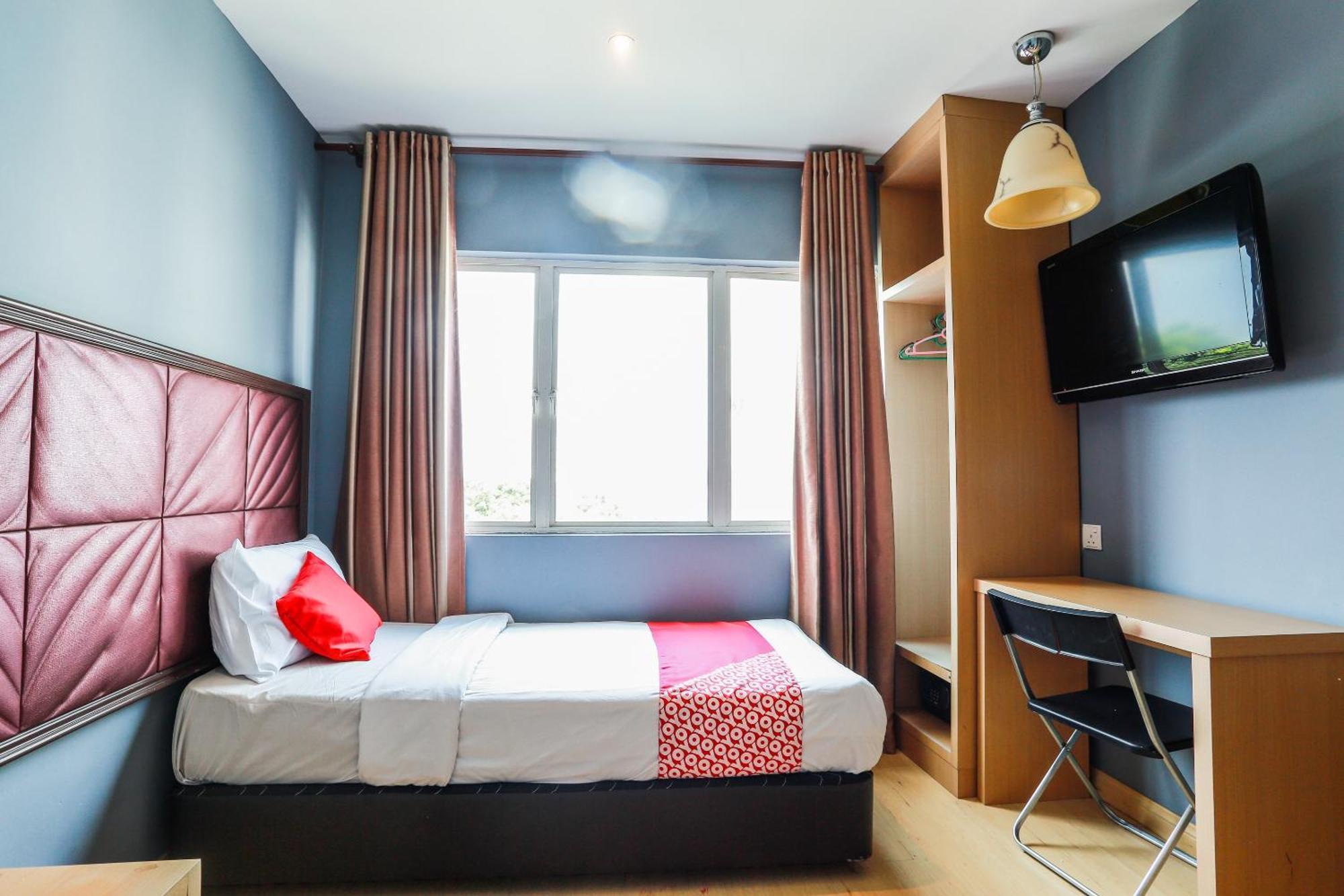 Oyo 90894 Hotel Smc I-City Шах-Алам Экстерьер фото