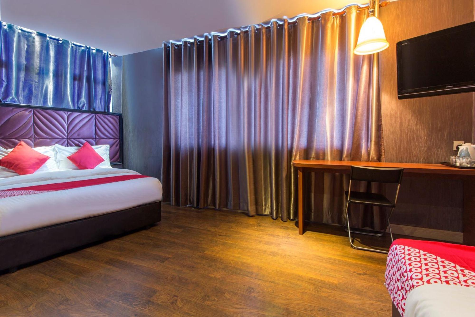 Oyo 90894 Hotel Smc I-City Шах-Алам Экстерьер фото