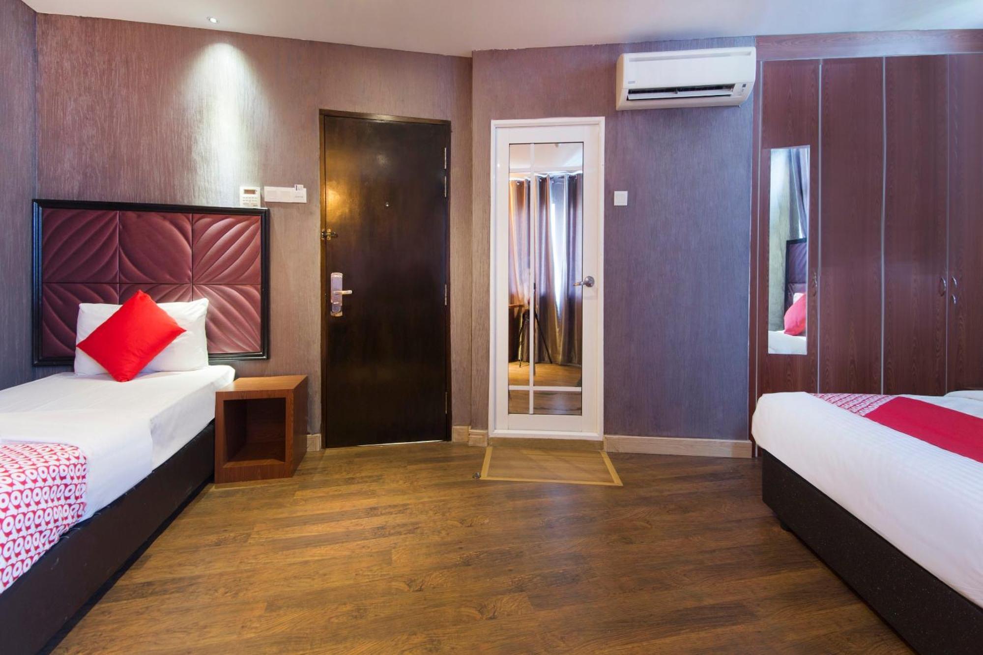 Oyo 90894 Hotel Smc I-City Шах-Алам Экстерьер фото