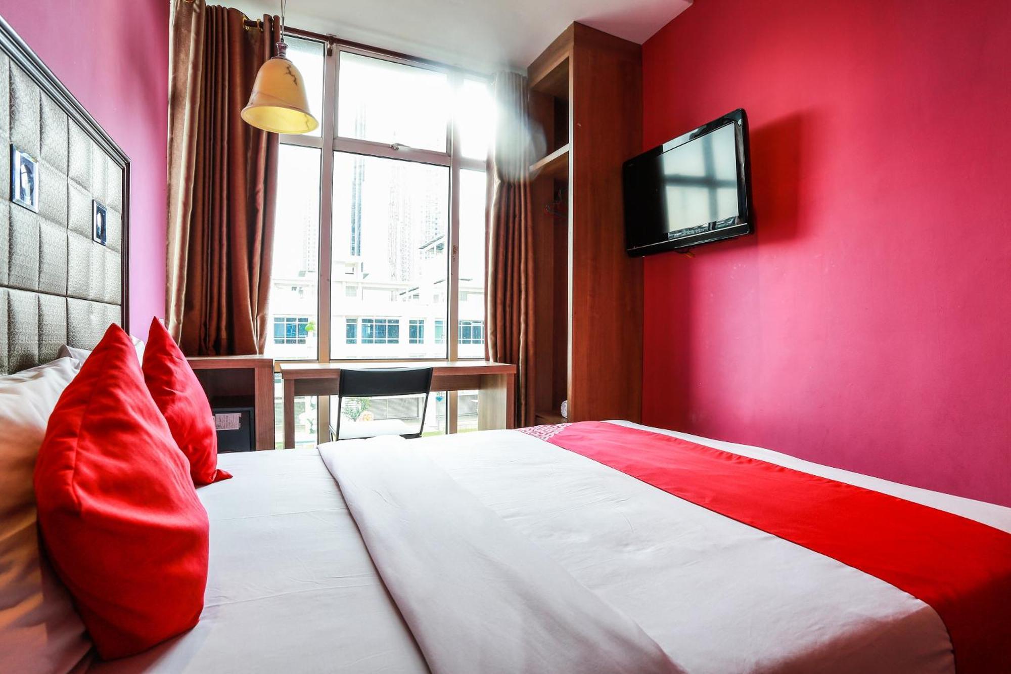 Oyo 90894 Hotel Smc I-City Шах-Алам Экстерьер фото